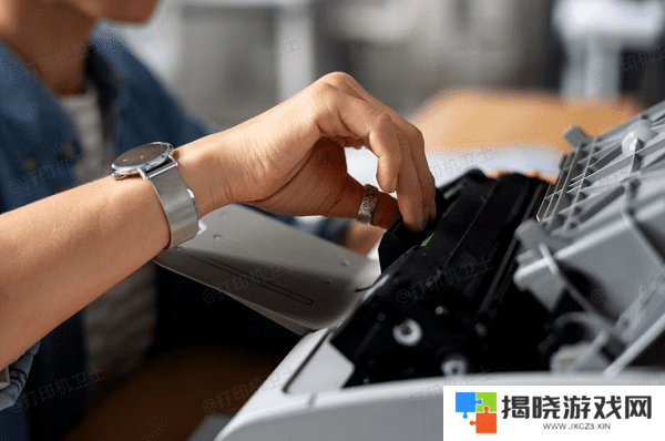 清洁或更换进纸滚轮